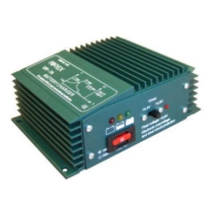 Akkumulátor töltő 12V 7A T127 automatikus, csepptöltéssel