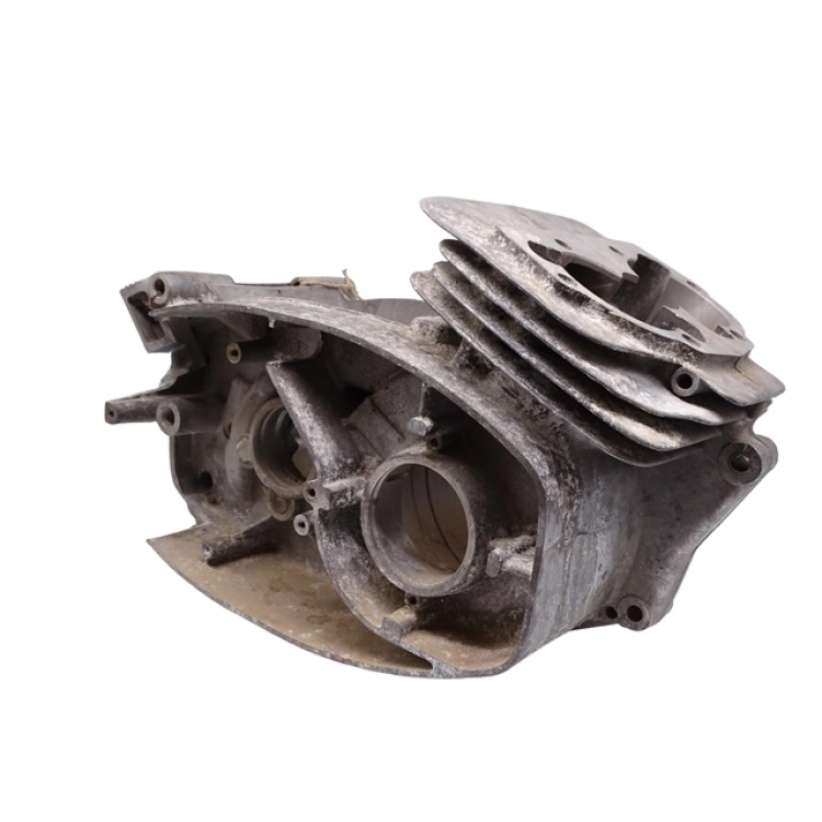Motorblokk közép 6V JAWA 634-350 (szépséghibás)